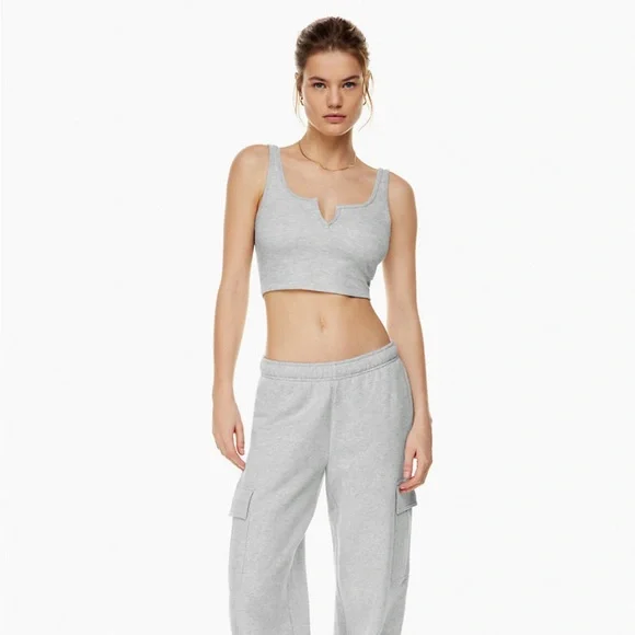 3/30$🤍 TNA | Grey waffle knit cropped tank - Picture 4 of 12